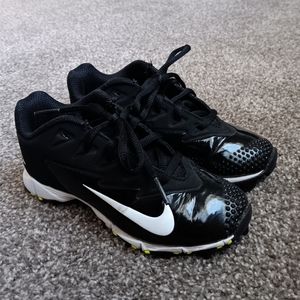 Kids Nike Vapor Soccer Cleats